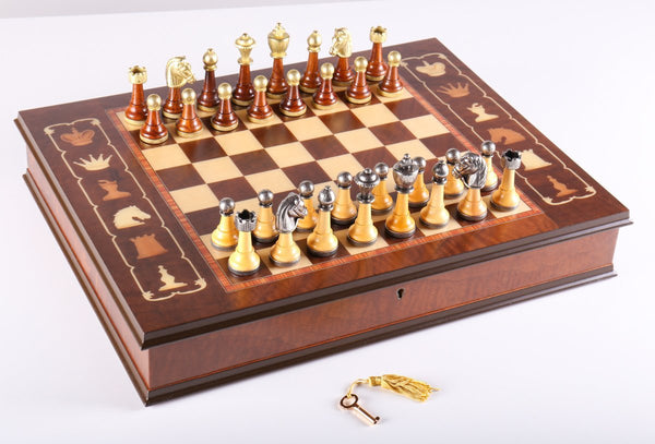 Antichi scacchi italiani - Antique italian chess sets