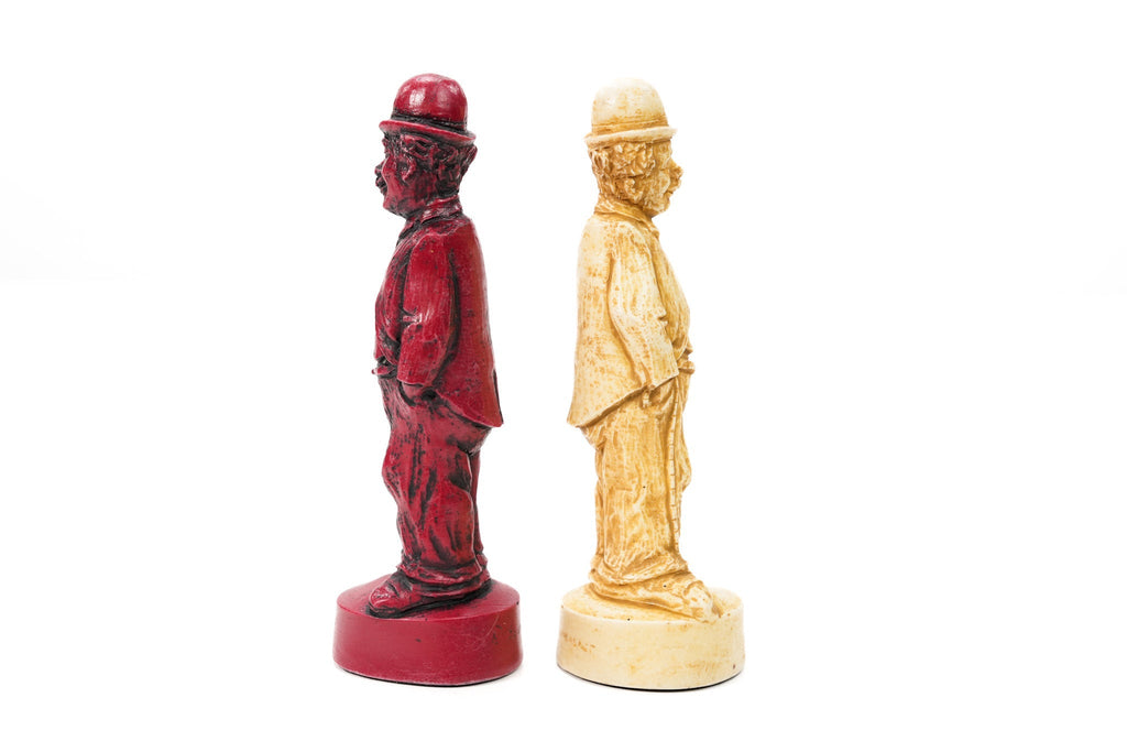  Berkeley Chess Classic Movie/Film Stars Ornamental Chess Set  (in Cream and red, Chessboard not Included) : Toys & Games