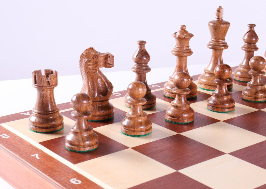 File:Chess set 4o06.jpg - Wikipedia