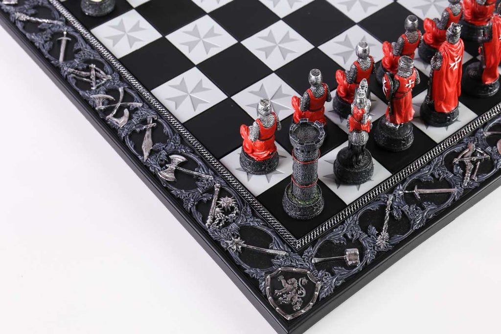 Medieval Times Crusades Pewter METAL Chess Set 16 Black & Red Faux Marble  Board