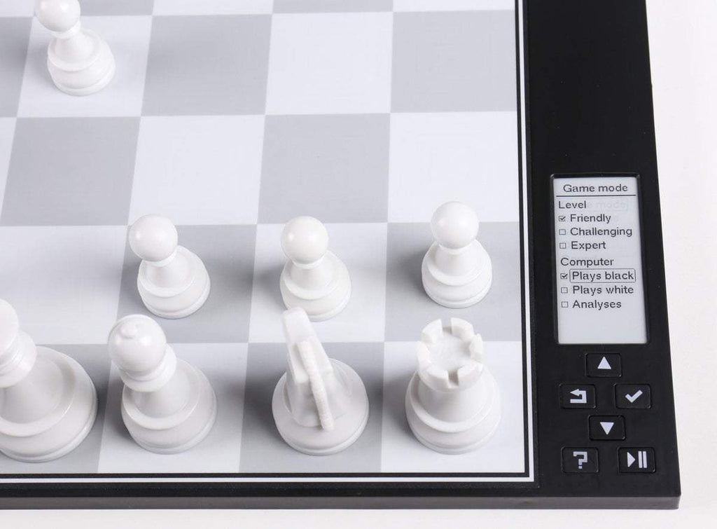 Electronic Chess Computers – Chess House