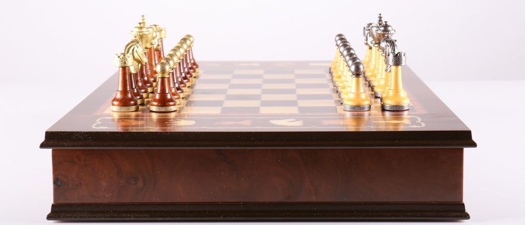 set di scacchi di conan